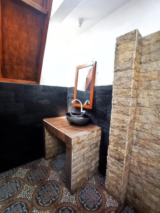 Follow The Rabbit Bungalow Gili Air Exterior foto