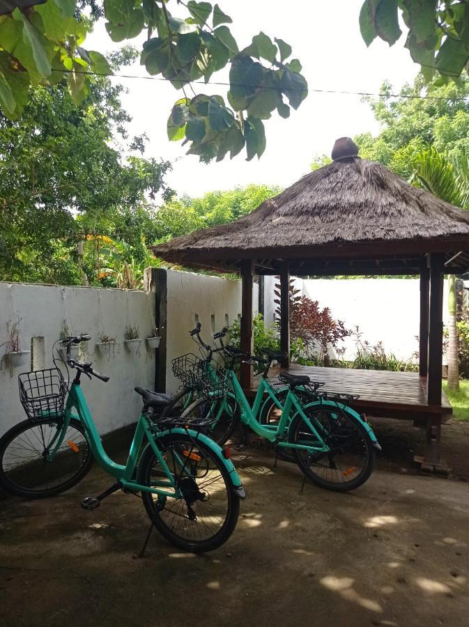 Follow The Rabbit Bungalow Gili Air Exterior foto